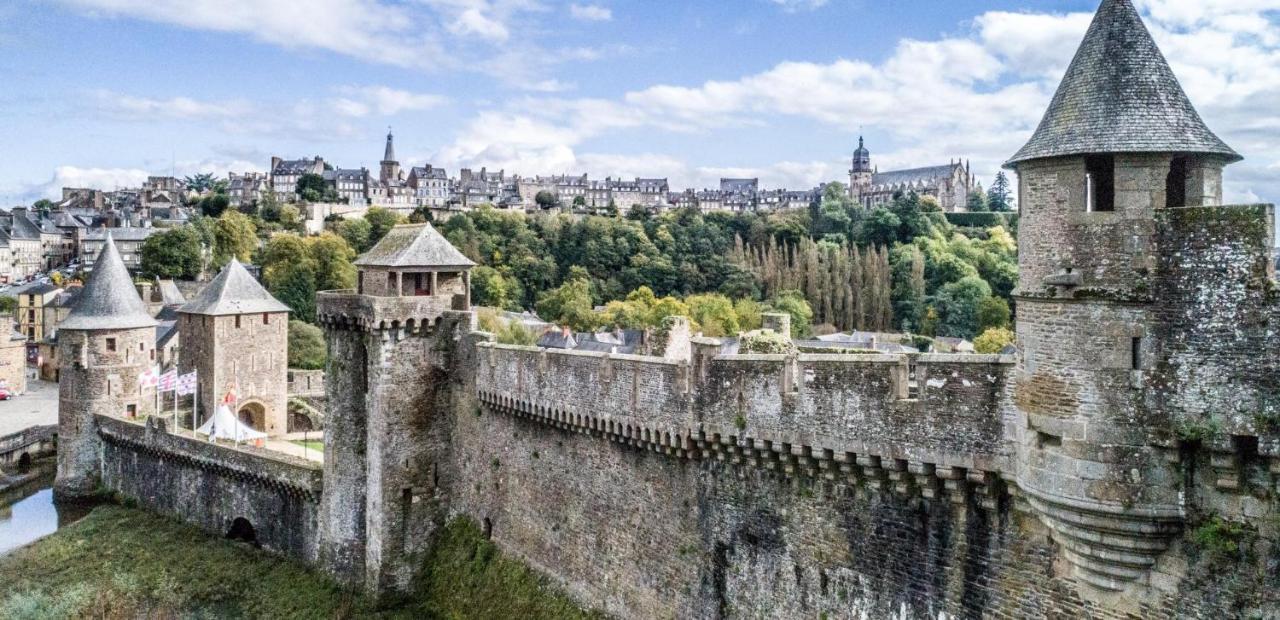 L'Escale Fougeraise Apartment Fougères Екстериор снимка